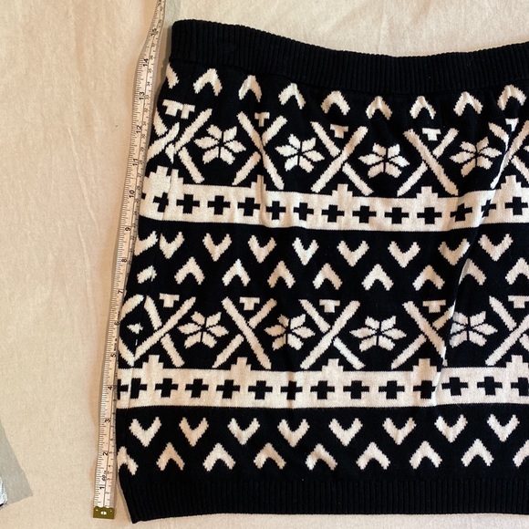 Hatley Skirt - Picture 7 of 7